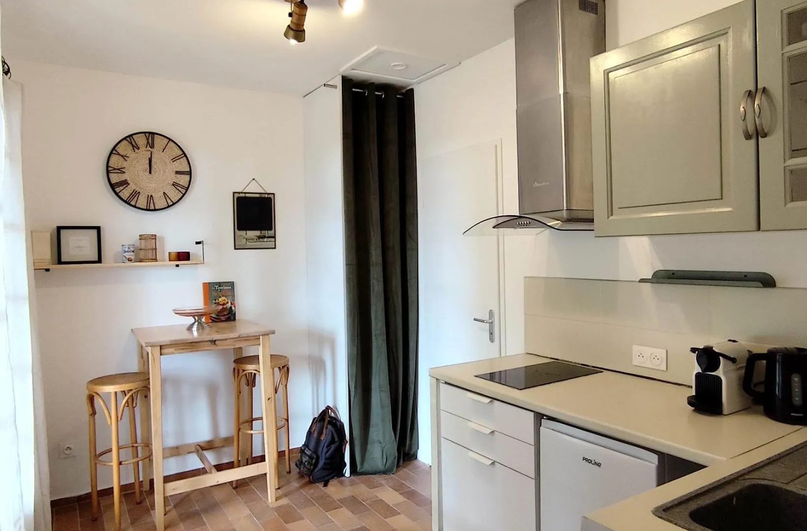 Appartement - Suze La Rousse France